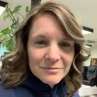 60+ perfiles de «Deboer»