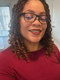 Progress. ☮️🤟🫂 I refuse to go back to the old me. I'm becoming a better  person using my past experiences as lessons. 3untPutnly መራራዊ КРибава