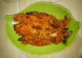 Selanjutnya untuk sayuran, saya rebus dulu agar tidak terlalu keras,apalgi wortelnya kurang lebih 1 menit. Resep Lele Crispy Asam Manis Pedas Yang Sempurna