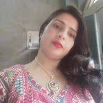 Estella Koch's Instagram, Twitter & Facebook