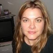 Suzette Bell's Instagram, Twitter & Facebook