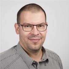 8 Tips to Land Your Dream Job