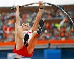 26 września uczniowie naszej szkoły reprezentowali nas oraz powiat wągrowiecki na zawodach sportowych w żerkowie, gdzie w ramach xxii memoriału im. Robert Sobera Mistrz Europy W Skoku O Tyczce Odpadl W Kwalifikacjach Lekkoatletyka Sport Pl