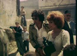 La munte și la mare este un film de comedie românesc din 1971, regizat de mircea drăgan. Bd La Munte Si La Mare Cinemaraton