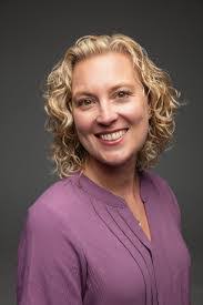 Wendi Howard's Instagram, Twitter & Facebook