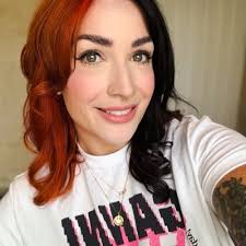 Keira Bowman (@misskbowmanx)