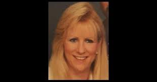 Carol Floyd's Instagram, Twitter & Facebook