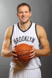 Bojan bogdanovic is currently playing for the utah jazz in the nba. Who Is Bojan Bogdanovic Dating Bojan Bogdanovic Girlfriend Wife