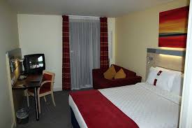 We offer all our guests a. Holiday Inn Express London Stansted Airport Reise Wahnsinn
