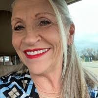 Teresa Clevenger's Instagram, Twitter & Facebook