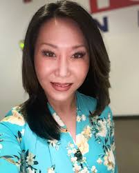 Feeling flowery today. @davidrosefox13news thinks it's roses and I think  it's gardenia that's