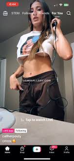 Poutyky Exclusive Leaked Nude Onlyfans 1029643