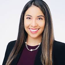 Karen Fahy's Instagram, Twitter & Facebook