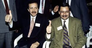Aug 23, 2021 · bekaroğlu önergesinde, otelin tmsf tarafından satıldıktan sonra resmi olarak durali akpınar'a ait tuğra makine ve jeoloji firmasına geçtiğini ifade ederken, akpınar'ın ayrıca söğüt i̇nşaat şirketinin de sahibi olduğunu ve bu şirketin melih gökçek'in başkanlığı döneminde ankara büyükşehir belediyesi'nden toplam tutarı 3.8 milyar tl ihaleler aldığı. Melih Gokcek Bakan Mi Olacak