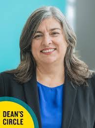 Cynthia Holmes's Instagram, Twitter & Facebook