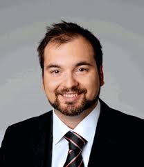 Full article: Predicting schedule adherence of engineering changes