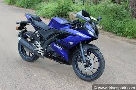 With a stunning looks and powerful performance, the r15 is one of the dream bikes of youngsters. Yamaha Yzf R15 V3 0 Images Hd Photo Gallery Of Yamaha Yzf R15 V3 0 Drivespark