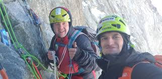Adam bielecki @adamtheclimber został nowym ambasadorem marki ⌚️ zegarków #ladekmountainfestival una interesantísima charla con adam bielecki antes de que se le haga. Jacek Czech I Adam Bielecki Polnocna Sciana Grandes Jorasses Aktualizacja Wspinanie Pl