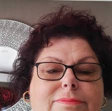 Which wedding dress should I choose?