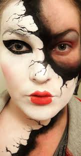 7 Halloween Makeup Mask Awesome Jpg 564 1080 Face Painting Halloween Fantasy Makeup Halloween Makeup Clown
