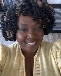 Dania King's Instagram, Twitter & Facebook