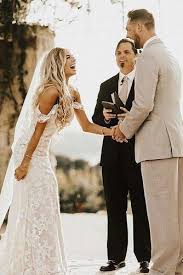 45 The Most Popular Wedding Slideshow Songs Wedding Forward Wedding Slideshow Songs Wedding Slideshow Popular Wedding