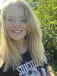 📍2 miles away 👱🏼‍♀️23 💍single (2) send a message Hi, I don't want to  bother you anymore but I really love your photos. 🫶🏼🫶🏼 I hope you see  this and we can talk🥰