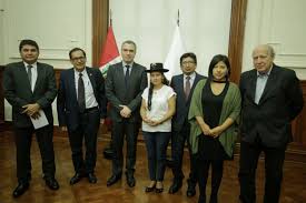 Actividad parlamentaria y militancia política. Del Solar Se Reunio Con Congresistas De App Nuevo Peru Apra Y Frente Amplio Noticias Agencia Peruana De Noticias Andina