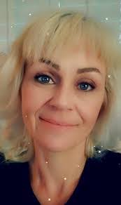 Sheri Crump's Instagram, Twitter & Facebook