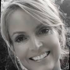 Sally Mclaughlin's Instagram, Twitter & Facebook