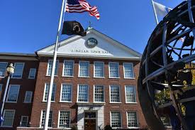 Message For Hingham Residents Stay Home As Much As Possible Hingham Anchor