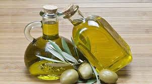 Yucca Root Restorative Hair Growth Oil 4 Oz Vegan Etsy In 2020 Cooking With Olive Oil Hair Growth Oil Growth Oil
