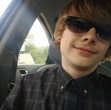 How to kill alpha monkey in Ark Survival?