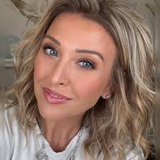 Ashley Erickson Beauty (@ashleyericksonbeauty2) • Facebook