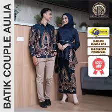 Inspirasi model baju pesta brokat simpel untuk hijaber yang ingin ke kondangan jadi bridesmaid. Model Baju Batik Pesta Kondangan Couple Aulia Masa Kini Kemeja Batik Dan Setelan Kebaya Brokat Murah Terbaru 2021 Kekinian Bisa Beli Terpisah Lazada Indonesia