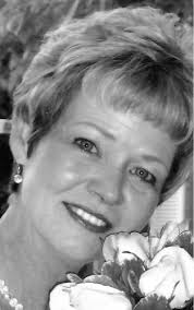 Paulette Doss's Instagram, Twitter & Facebook