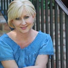 Tracey Treadway's Instagram, Twitter & Facebook