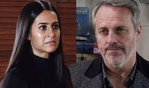 We link to the best sources from around the world. Coronation Street Spoilers Ray Crosby S Next Victim Revealed Tv Radio Showbiz Tv Express Co Uk