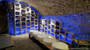 Amenager une cave a vin. Casiers A Bouteilles De Vin Pierre Blanche Standard