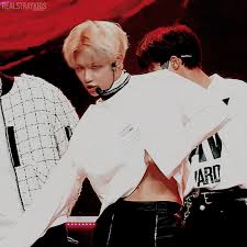 He received an audition offer from a casting director of jyp entertainment while shopping role model: Stray Kids Skz Throwbacks Felix S Abs In Side Effects
