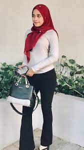 Pin By Mbadrul On Baik Punya Modal Lancap Hijab Jeans Beautiful Hijab Girl Hijab