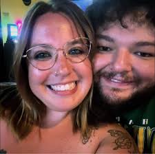 Alexis Heinz (@alexis.howe.528) • Facebook, Connect with friends