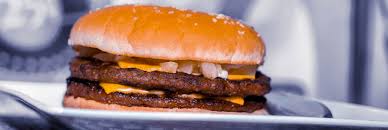 Légère, rassasiante avec une sauce onctueuse sans anchois pour une salade délicieuse et finie. Chez Mcdonald S Les Salades Sont Plus Caloriques Que Les Burgers