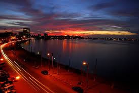 Potrivit eiu, cresterea costului vietii in singapore este atribuita, partial, intaririi continue a monedei locale insa orasul a inregistrat si cresteri de preturi. Luanda Cel Mai Scump Oras Din Lume Descoperalocuri Ro