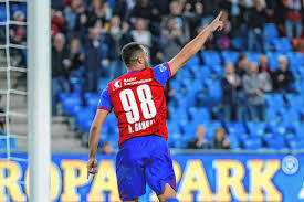 Beim aufsteiger in lausanne siegt kein überragender, aber überragend effizienter fcb 3:1. Fc Basel Cabral Sei Dank Fcb Dreht Partie In Neuenburg Fc Basel Verlagshaus Jaumann