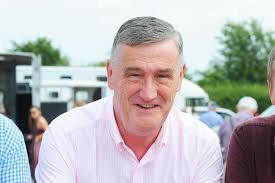 EDITORIAL: Three very different farewells 14 October 2022 Free