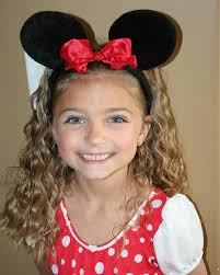 This Triple Banded Half-up Is So Cute