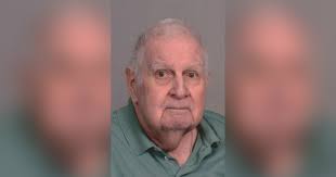 Obituary for Robert "Bob" Bradford Durfee