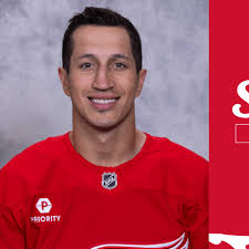 Red Wings sign Dominik Shine to two-year contract