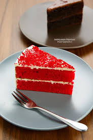 The degree of 'shortness' or crisp crumbliness the pastry has depends on the amount and type of fat incorporated into the flour and the way in which the pastry is handled. Rt Cafe House By Rt Pastry House Ss15 Subang Jaya Malaysian Flavours